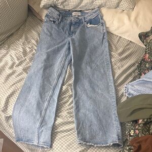 Abercrombie and fitch 90’s Relaxed Jean high Rise